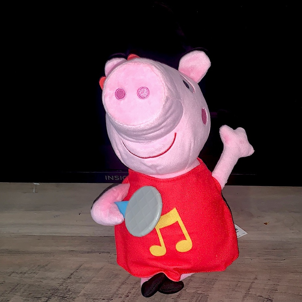 Pepa pig plush pink